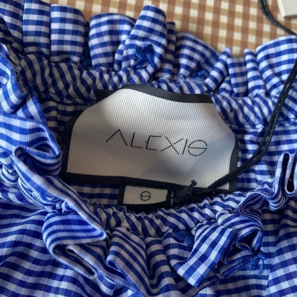 Alexis off the shoulder embroidered top. Size small. NEW - Picture 12 of 16